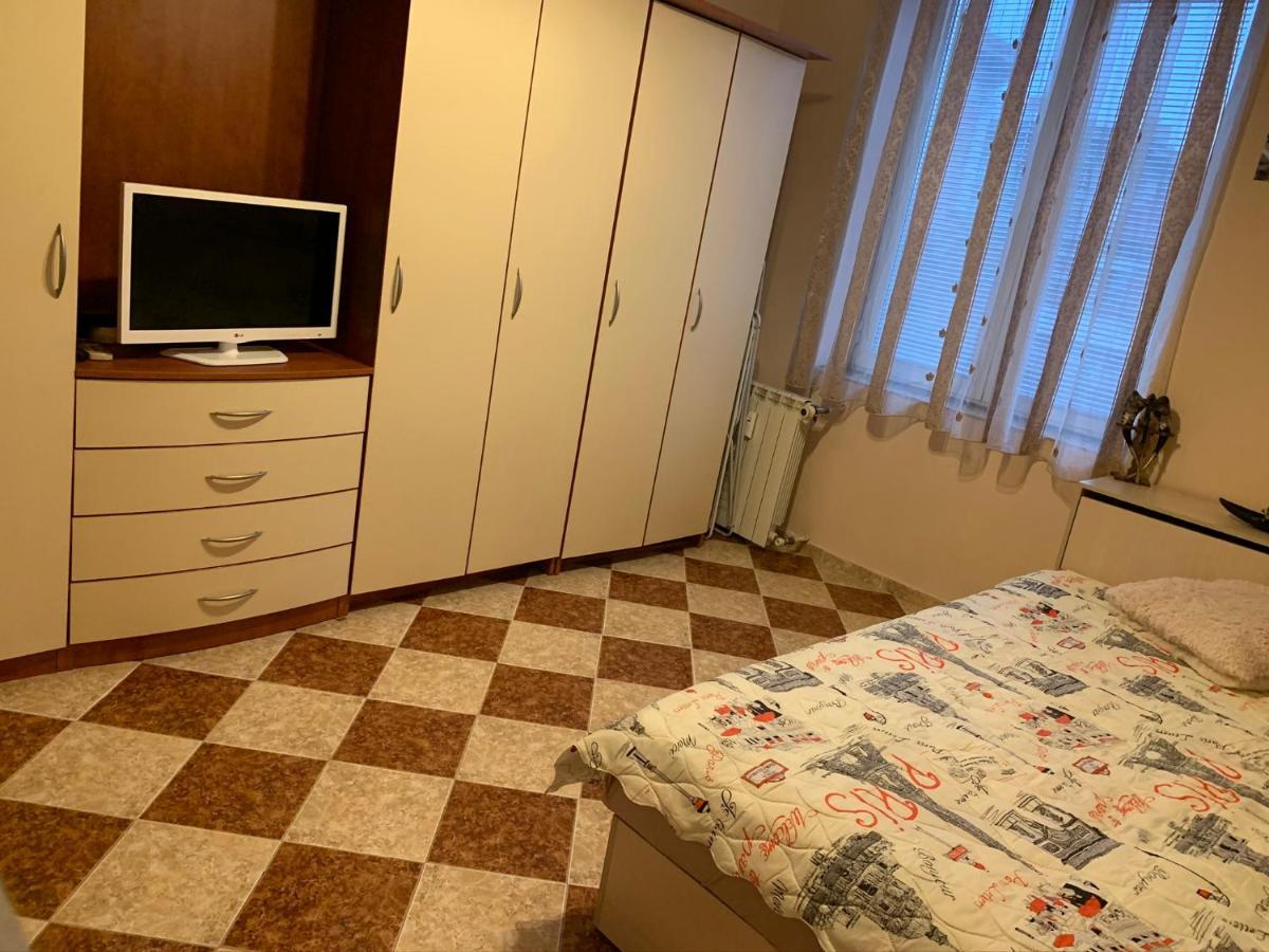 Apartment Fantastic 2 Bedroom - Top Center *