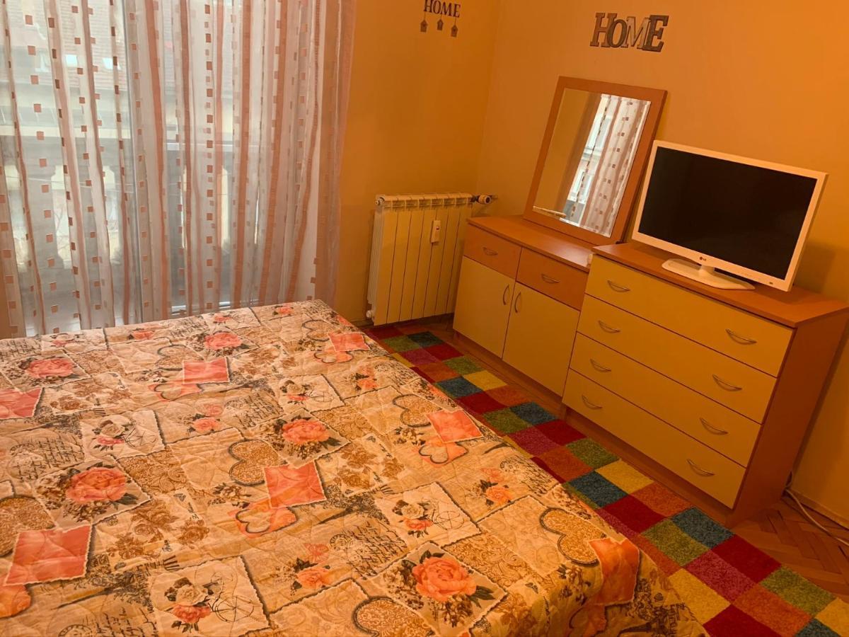 Apartment Fantastic 2 Bedroom - Top Center