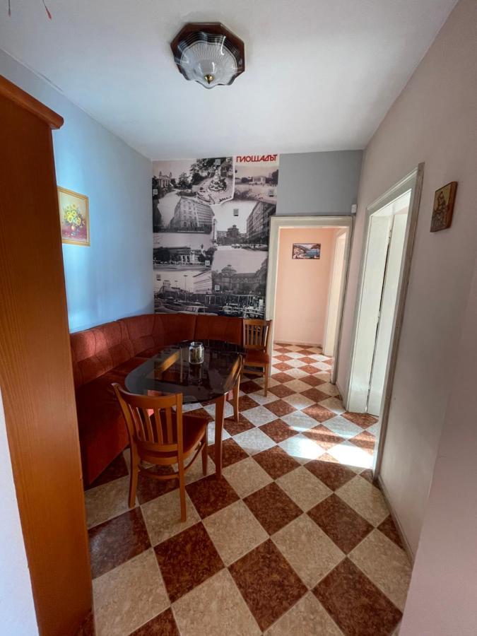 Fantastic 2 Bedroom - Top Center Sofia